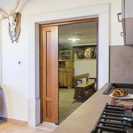 Beautiful In With Kitchen