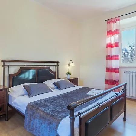 Hotel Beautiful In With Kitchen Labin (Istria)