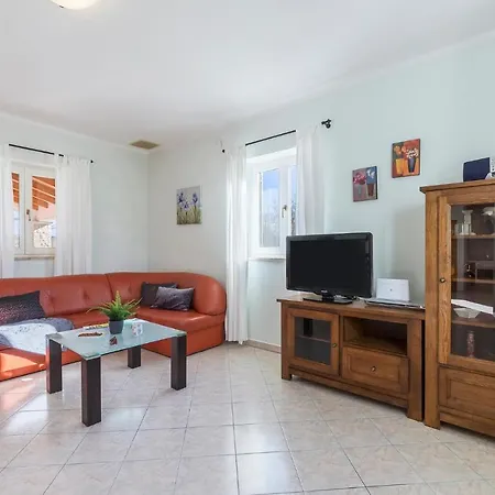 Beautiful In With Kitchen Hotel Labin (Istria)