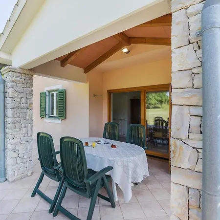 Beautiful In With Kitchen Hotel Labin (Istria)